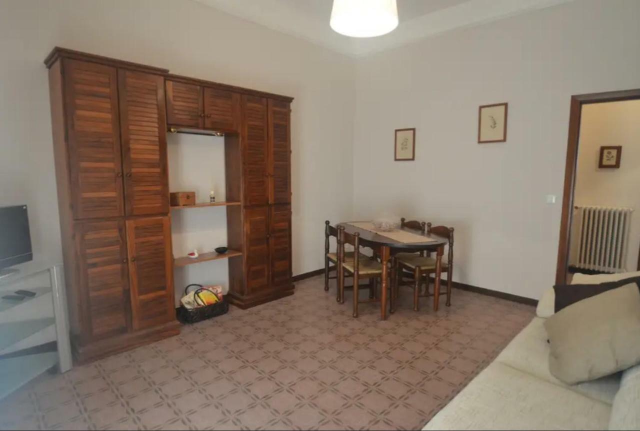 La Casa Di Gb Apartment Pieve di Teco Luaran gambar